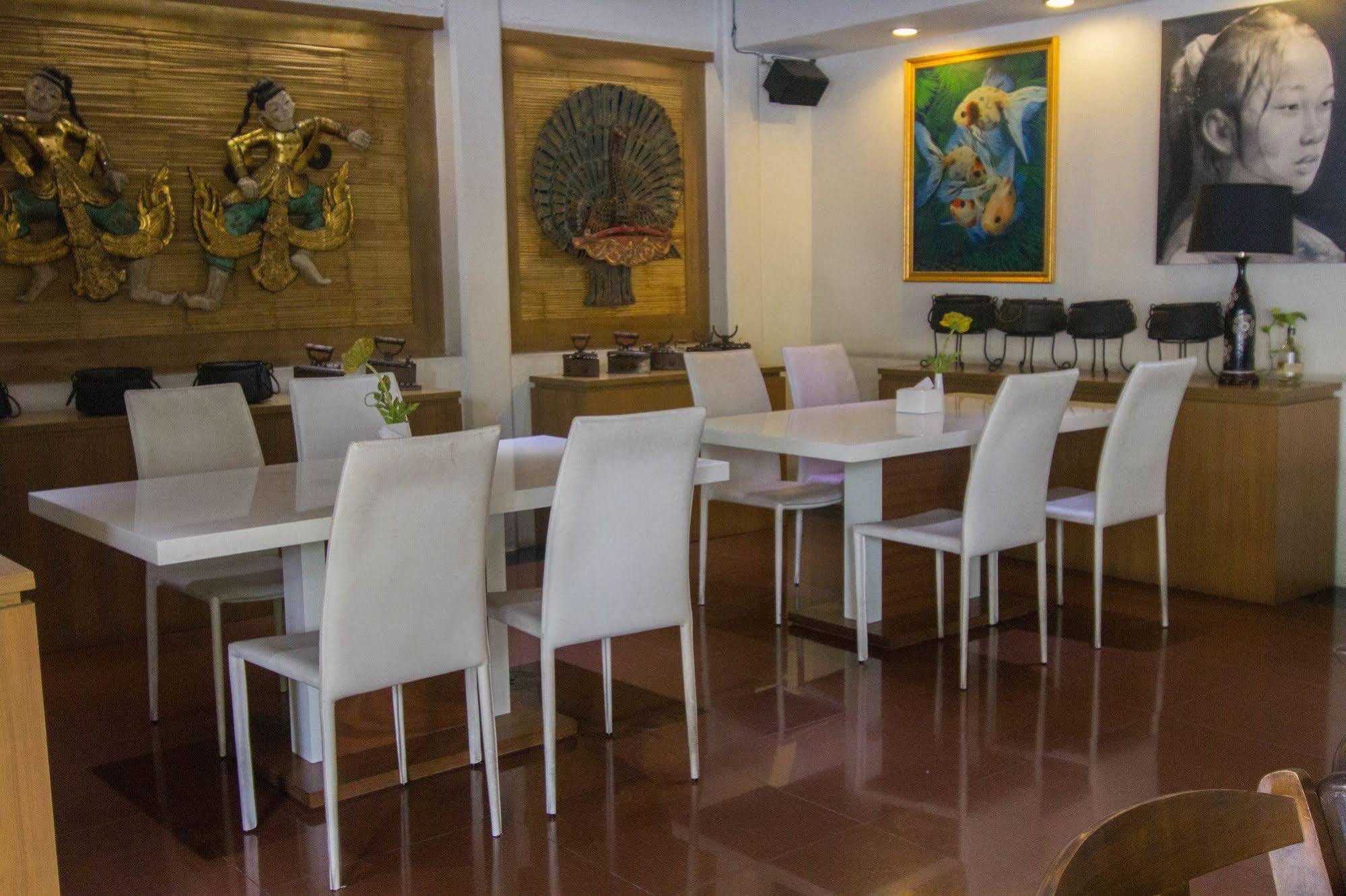 Villa Cha-Cha Phraathit Bangkok Kültér fotó
