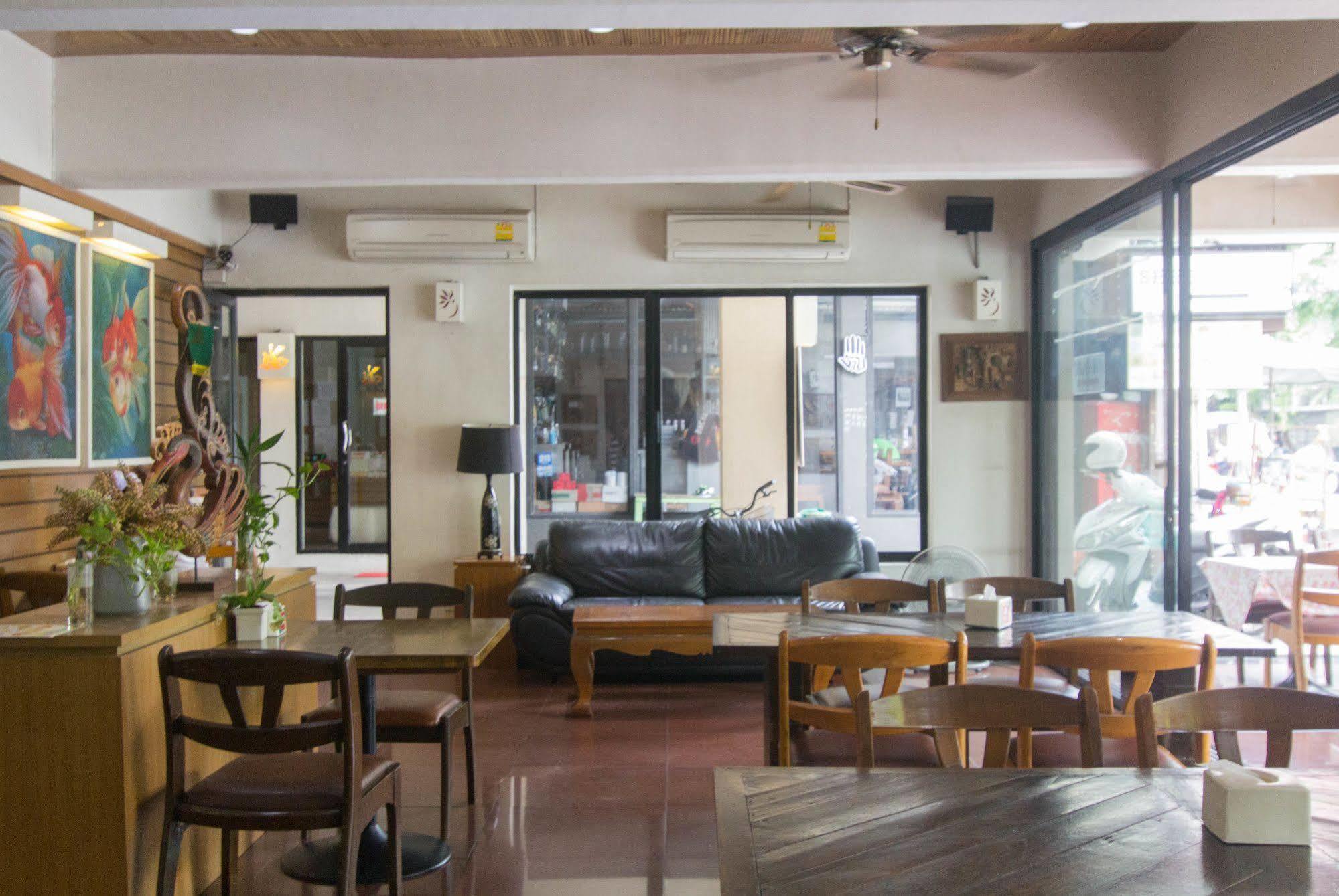 Villa Cha-Cha Phraathit Bangkok Kültér fotó