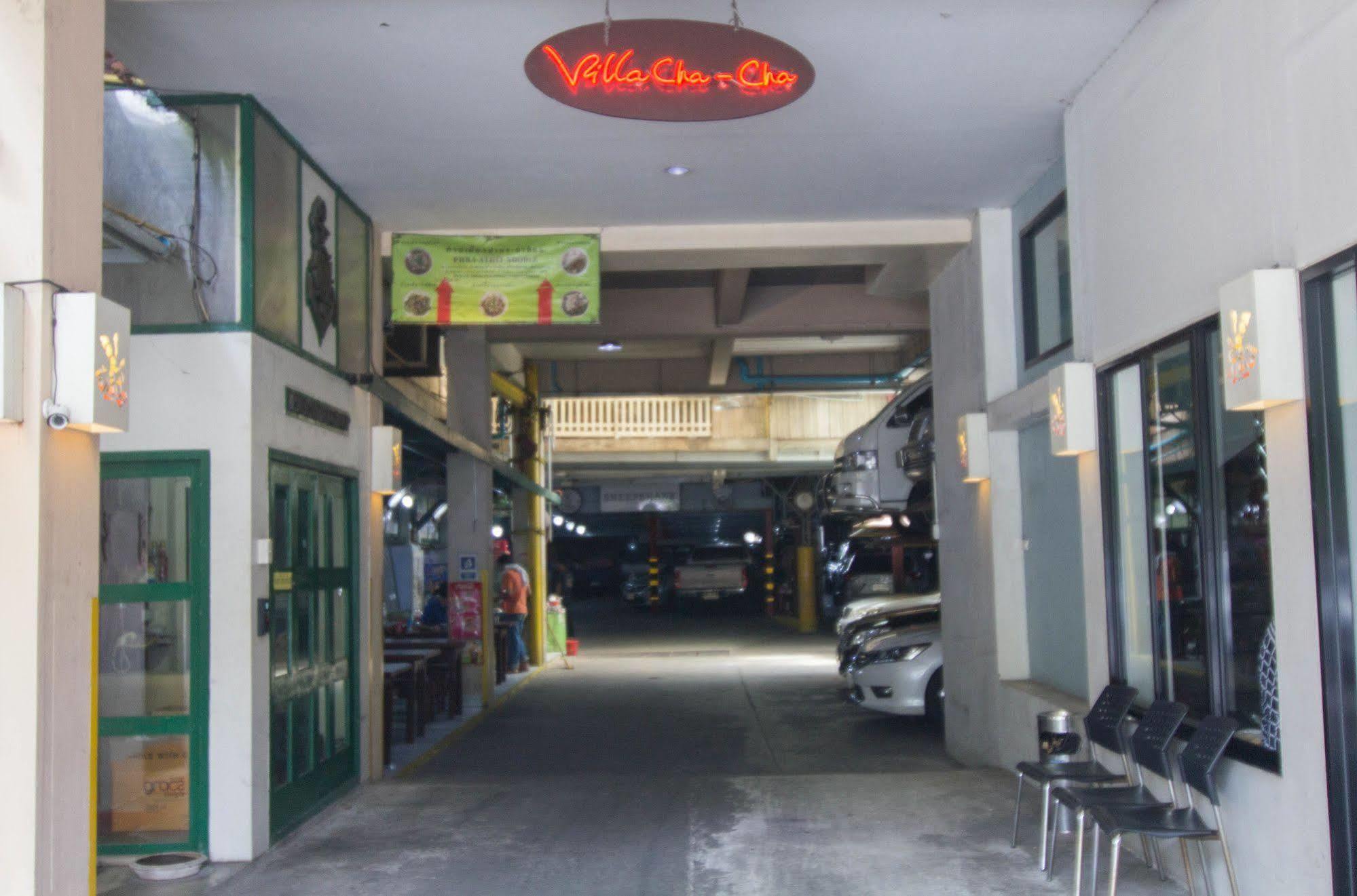 Villa Cha-Cha Phraathit Bangkok Kültér fotó