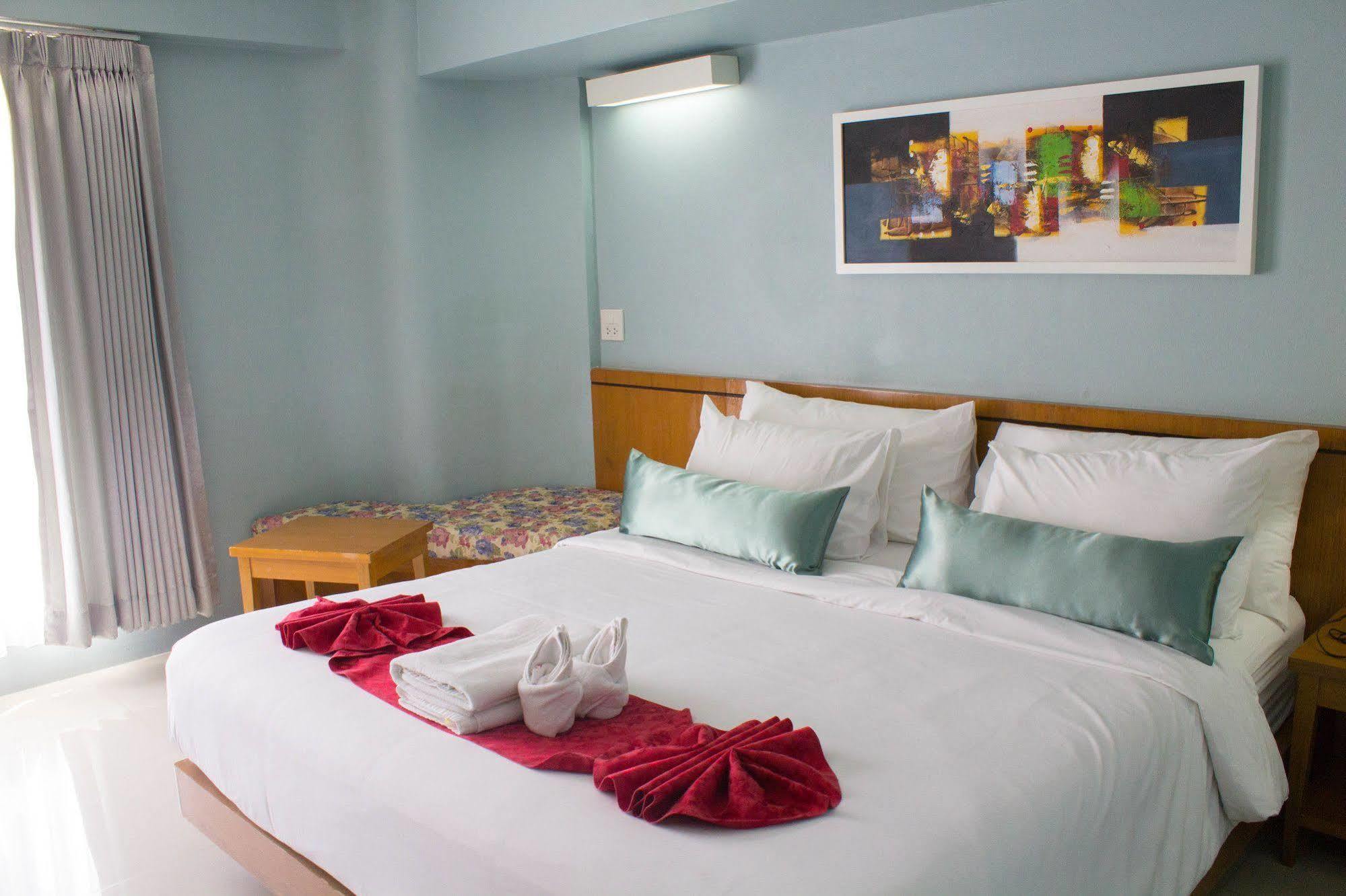 Villa Cha-Cha Phraathit Bangkok Kültér fotó